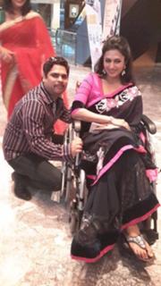 Divyanka Tripathi feet photo thumbnail