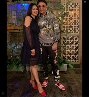 Divyanka Tripathi feet photo thumbnail