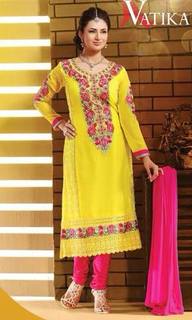 Divyanka Tripathi feet photo thumbnail