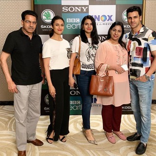 Divyanka Tripathi feet photo thumbnail