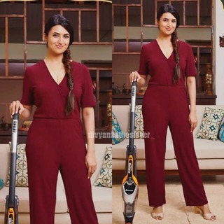 Divyanka Tripathi feet photo thumbnail