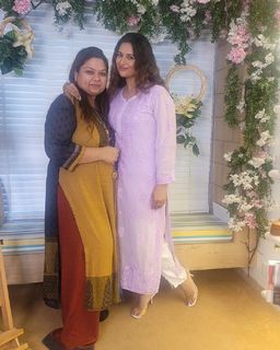 Divyanka Tripathi feet photo thumbnail