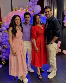 Divyanka Tripathi feet photo thumbnail