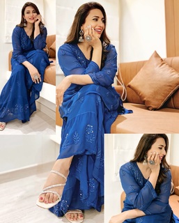 Divyanka Tripathi feet photo thumbnail