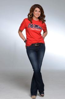 Dixie Carter feet photo 4