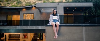 Dixie D'Amelio feet photo thumbnail