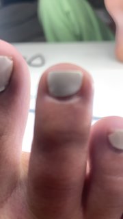 Dixie D'Amelio feet photo thumbnail