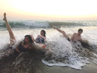 Dodie Clark feet photo thumbnail