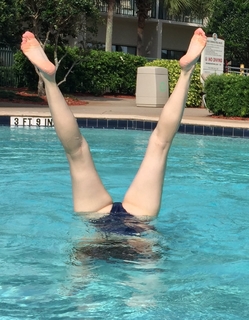 Dodie Clark feet photo thumbnail