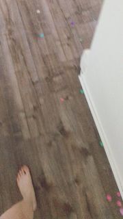 Dodie Clark feet photo thumbnail