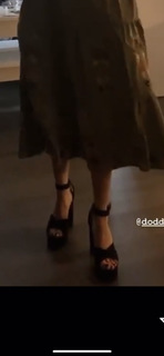 Dodie Clark feet photo thumbnail