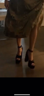 Dodie Clark feet photo thumbnail