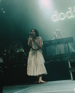 Dodie Clark feet photo thumbnail