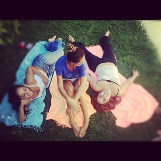 Doga Rutkay feet photo thumbnail