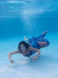 Doga Rutkay feet photo thumbnail