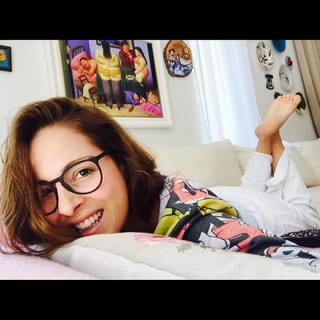 Doga Rutkay feet photo thumbnail