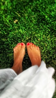 Doga Rutkay feet photo thumbnail