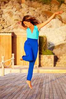 Doga Rutkay feet photo thumbnail
