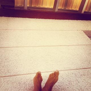 Doga Rutkay feet photo thumbnail