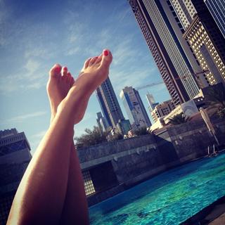 Doga Rutkay feet photo thumbnail