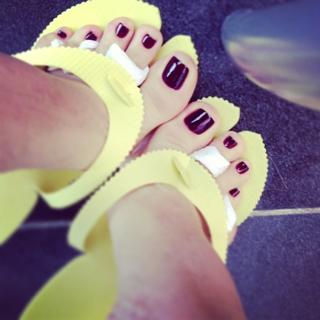 Doga Rutkay feet photo thumbnail