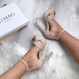 Doina Barbaneagra feet photo 14