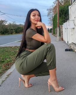 Doina Barbaneagra feet photo 8