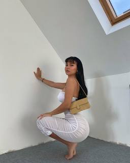 Doina Barbaneagra feet photo 4