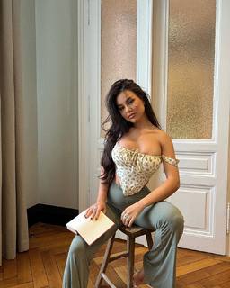 Doina Barbaneagra feet photo 2
