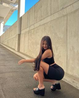 Doina Barbaneagra feet photo 12