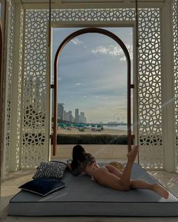 Doina Barbaneagra feet photo 3