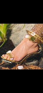 Doja Cat feet photo thumbnail
