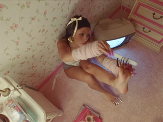 Doja Cat feet photo thumbnail