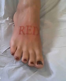 Doja Cat feet photo thumbnail