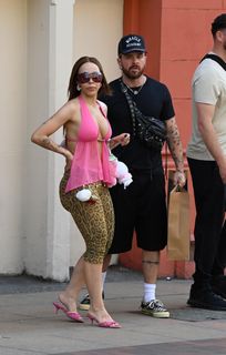 Doja Cat feet photo 3
