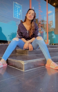 Dolisha feet photo 10