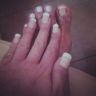 Dolli Shahin feet photo thumbnail