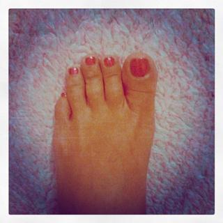Dolli Shahin feet photo thumbnail
