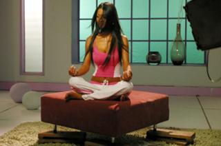 Dolli Shahin feet photo thumbnail