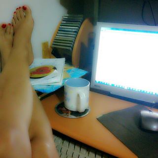 Dolli Shahin feet photo thumbnail