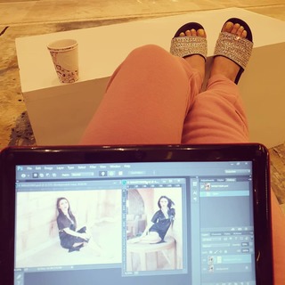 Dolli Shahin feet photo thumbnail