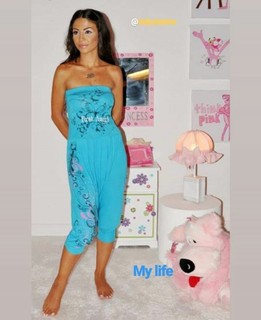 Dolli Shahin feet photo thumbnail
