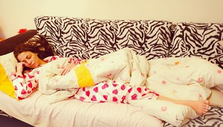 Dolli Shahin feet photo thumbnail