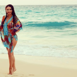 Dolli Shahin feet photo thumbnail