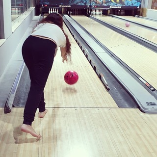 Dolli Shahin feet photo thumbnail