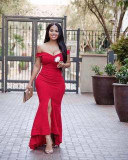 Dolly Castro feet photo 10