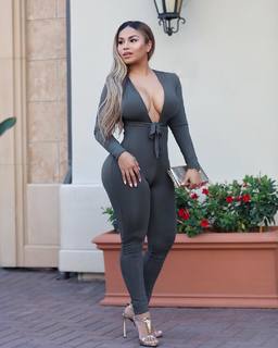 Dolly Castro feet photo 4