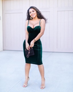 Dolly Castro feet photo 6