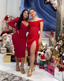 Dolly Castro feet photo 3