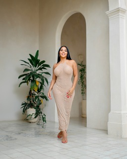 Dolly Castro feet photo 9